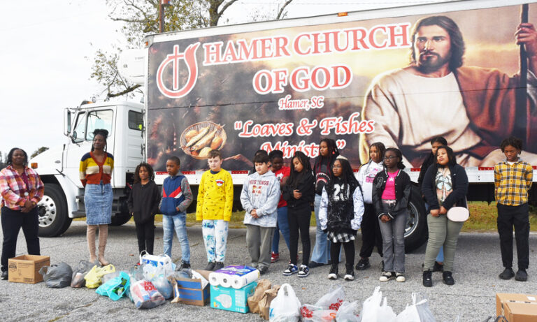 Gordon Elementary School Students Donate Food To Help For Veterans, Inc.