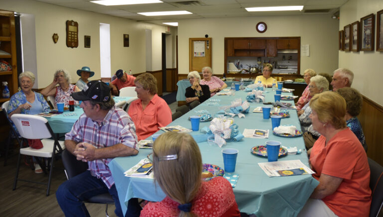 Floyd Dale Senior In-Crowd Learns All About The Local Libraries