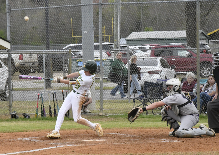  Latta's #28 flies out to deep short